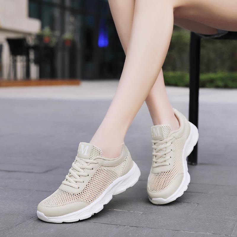 Zomer Ademende Sneakers Vrouwe - Pilates Yoga Music recensie en prijs